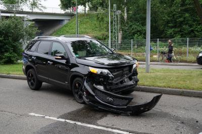 Verkehrsunfall - vermutlich durch Spurwechsel in Kirchheim